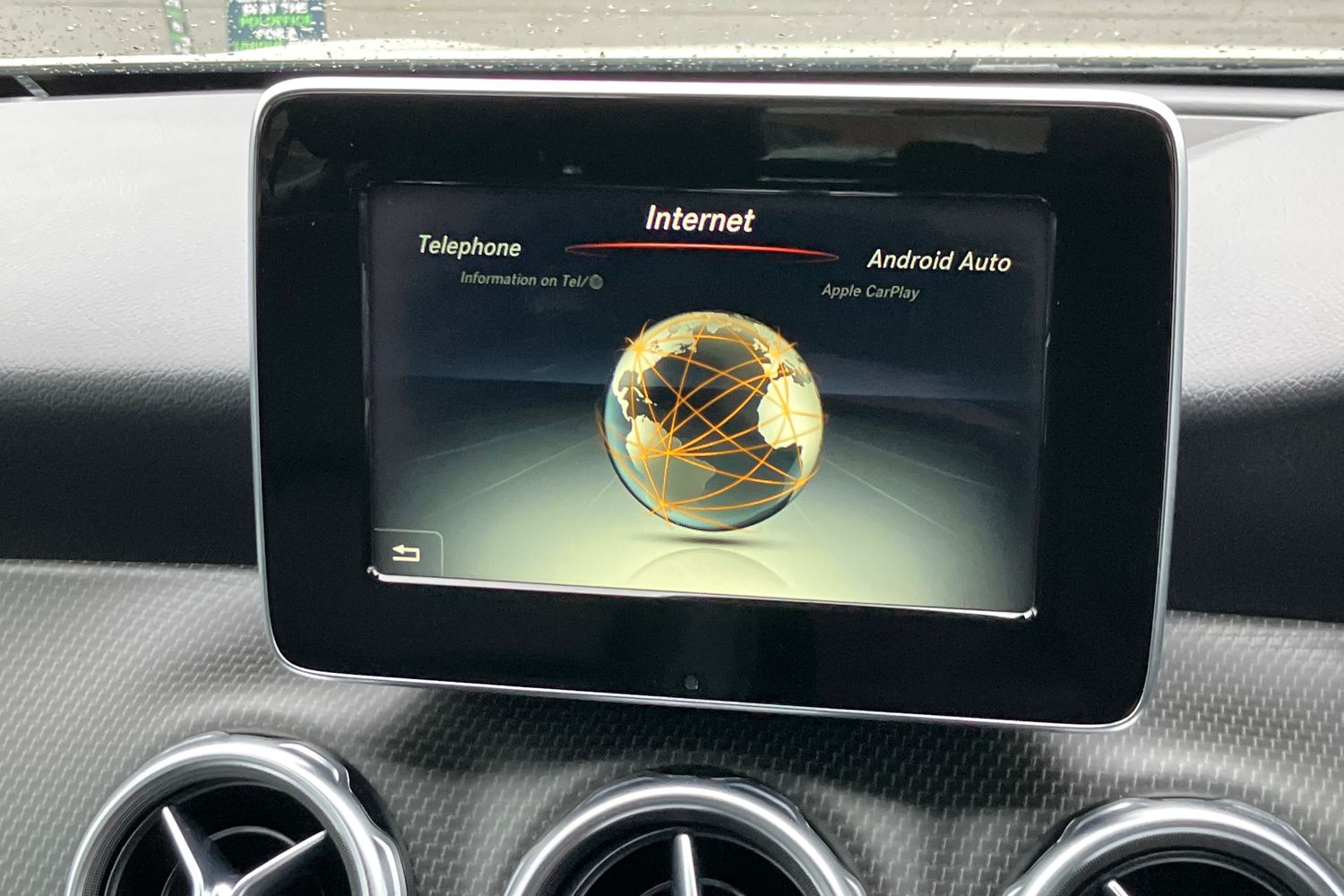 Used Mercedes-Benz GLA 2017 for sale - 77527345: Photo 10