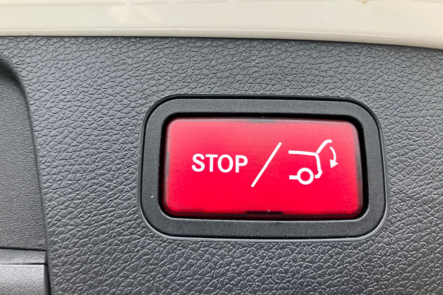 Used Mercedes-Benz GLA 2017 for sale - 77527345: Photo 25