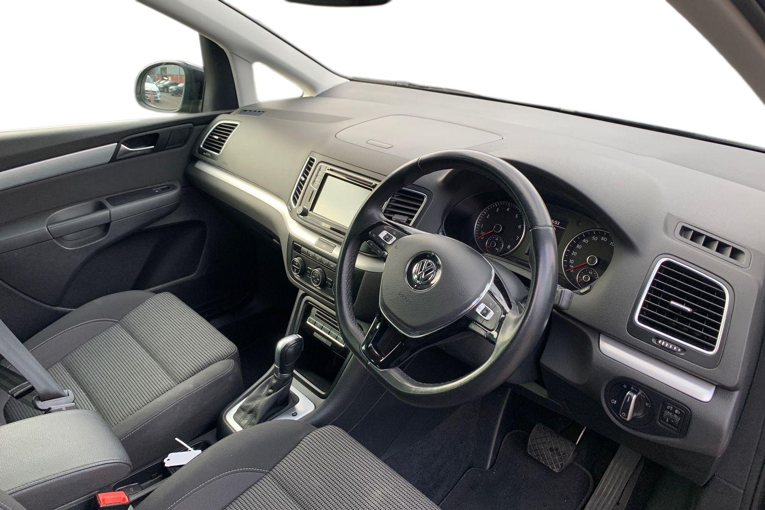 Used Volkswagen Sharan 2021 for sale - 76323964: Photo 3