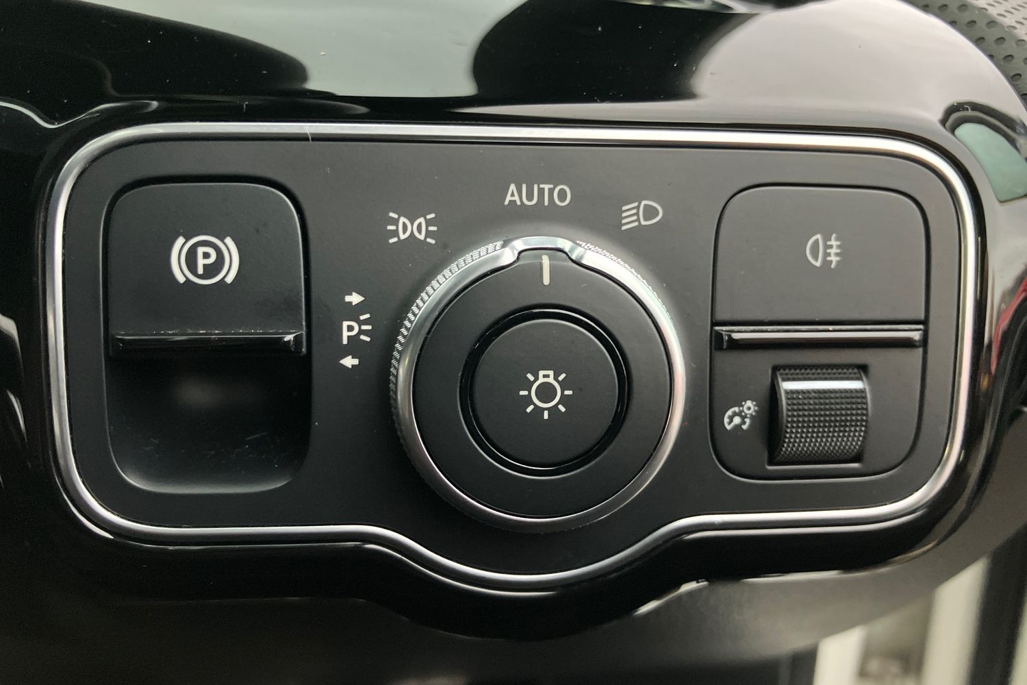 Used Mercedes-Benz A-Class 2019 for sale - 76723876: Photo 16