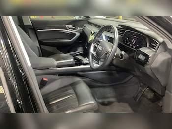 Used Audi e-tron 2020 for sale - 76564803: Photo