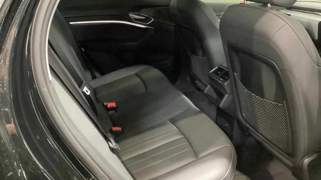 Used Audi e-tron 2020 for sale - 76564803: Photo 4