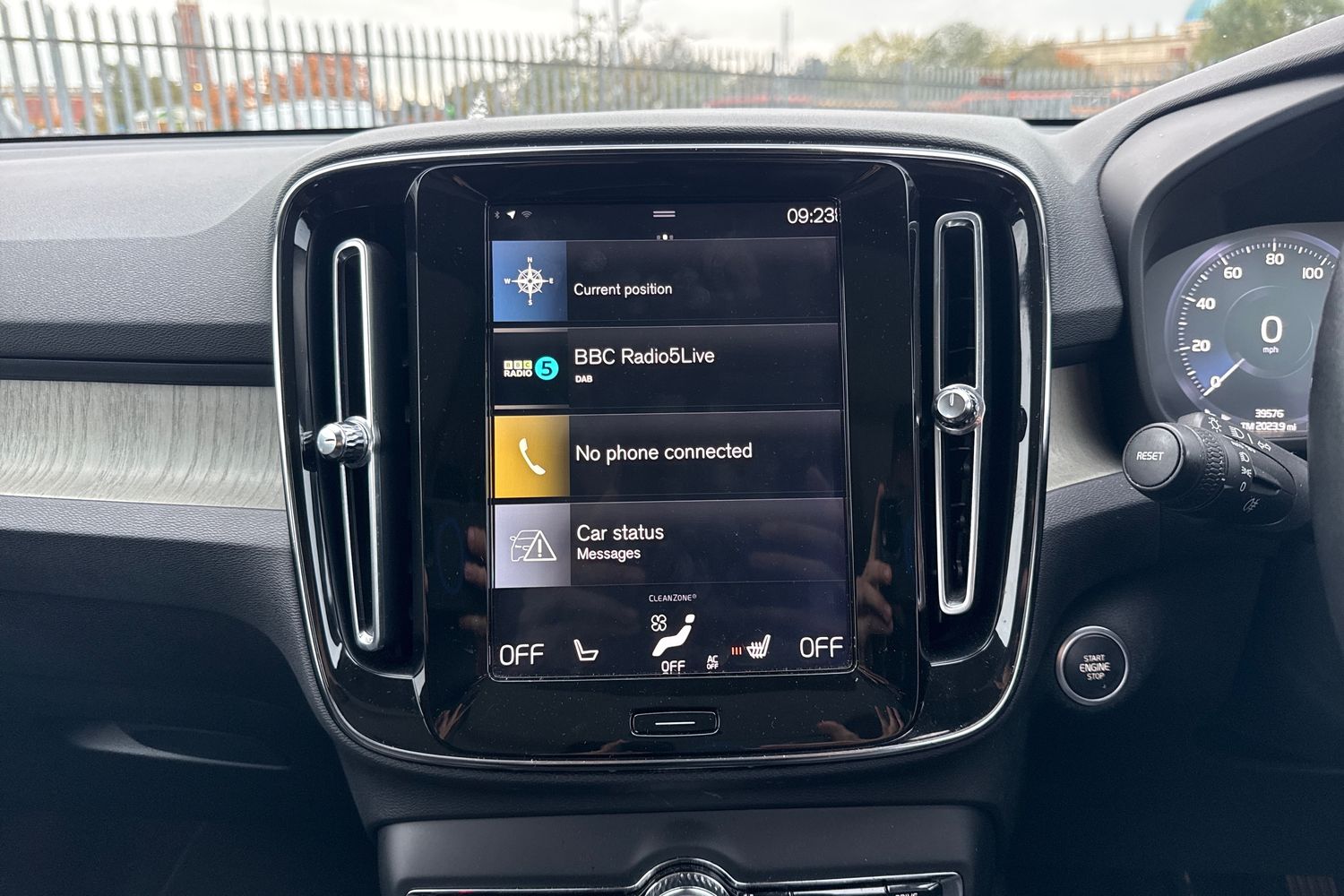 Used Volvo XC40 2019 for sale - 76697584: Photo 6