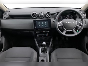Used Dacia Duster 2023 for sale - 79446274: Photo