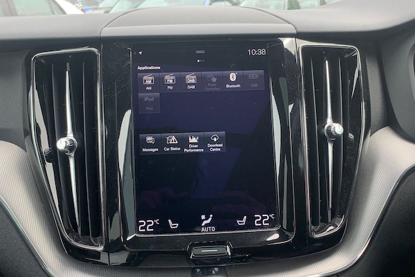 Used Volvo XC60 2017 for sale - 75582367: Photo 11