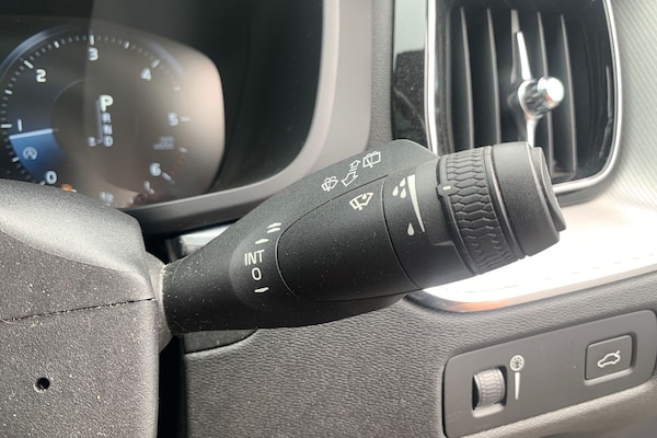 Used Volvo XC60 2017 for sale - 75582367: Photo 9