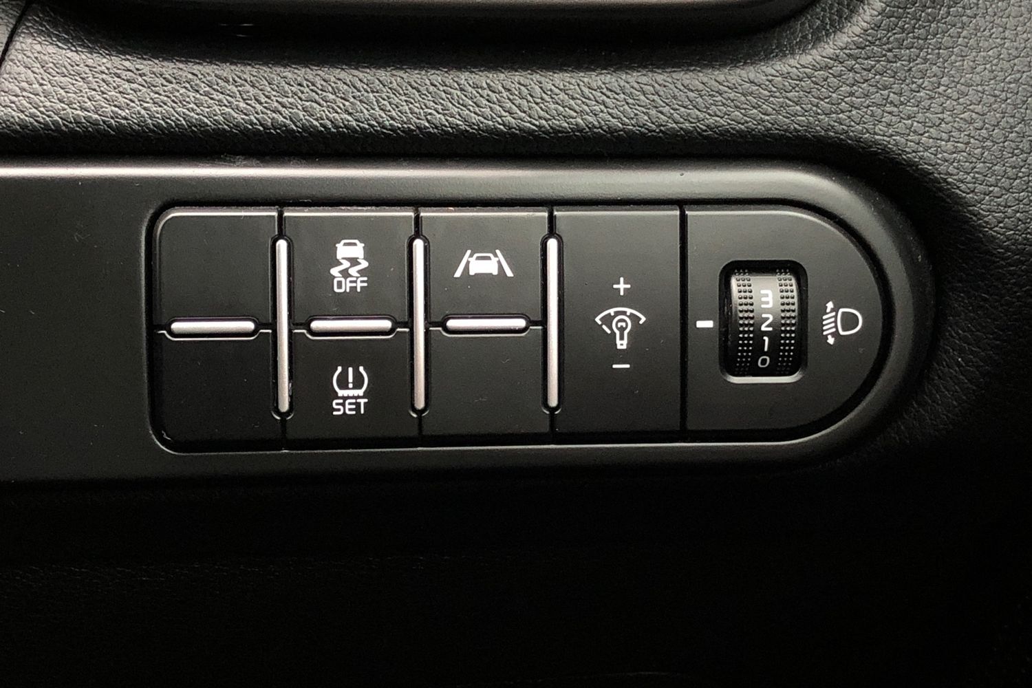 Used Kia Ceed 2022 for sale - 76604140: Photo 14