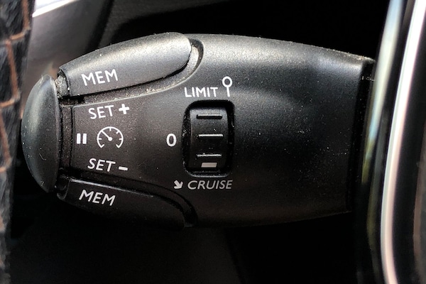 Used Peugeot 3008 2017 for sale - 75748836: Photo 6
