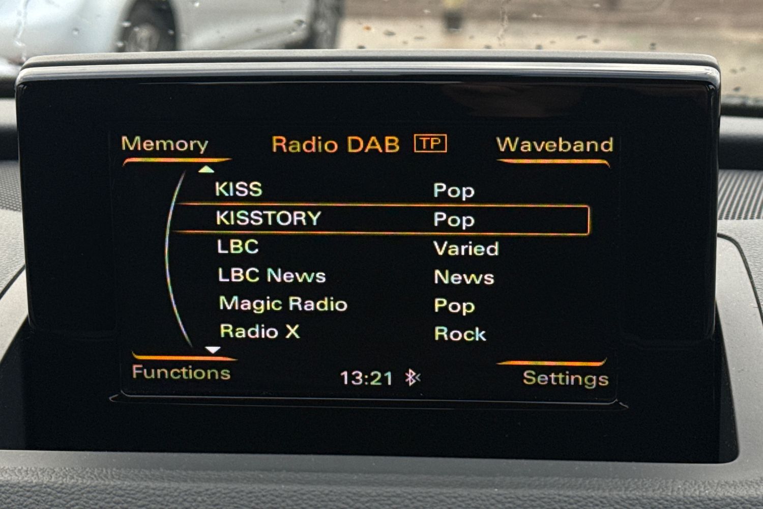 Used Audi Q3 2017 for sale - 77249671: Photo 7