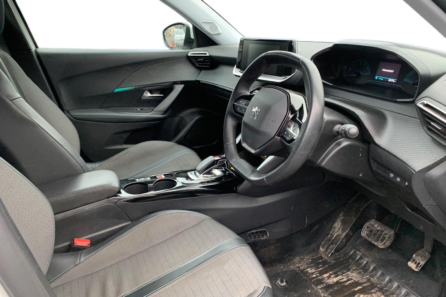 Used Peugeot 2008 2021 for sale - 76836235: Photo 3