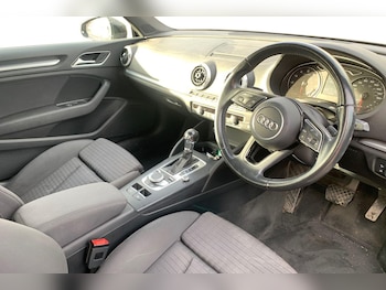 Used Audi A3 2017 for sale - 76453554: Photo