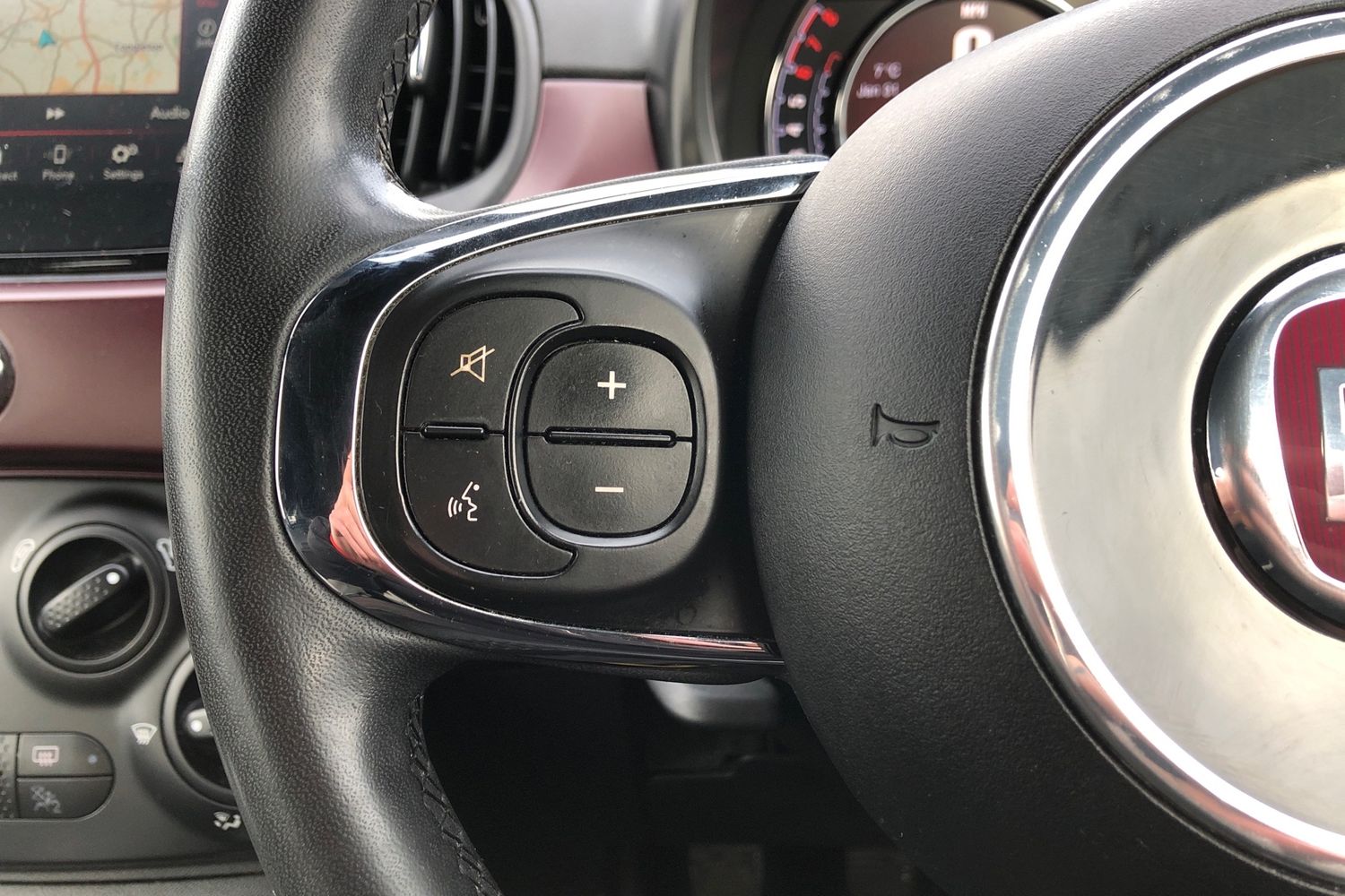 Used Fiat 500 2020 for sale - 77390259: Photo 6