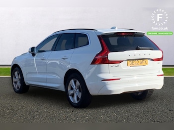 Used Volvo XC60 2022 for sale - 77928922: Photo