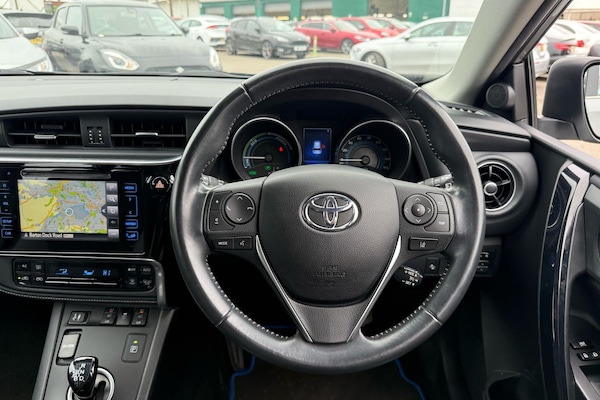 Used Toyota Auris 2017 for sale - 75468526: Photo 10