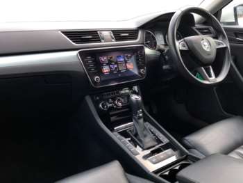 Used Skoda Superb 2019 for sale - 74834970: Photo