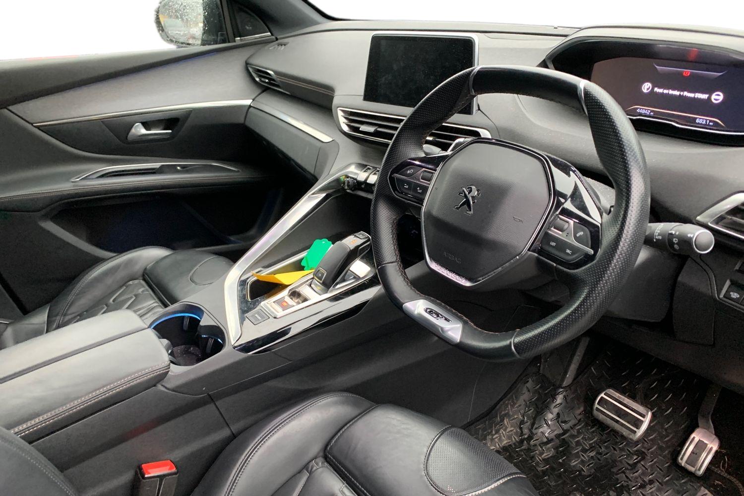 Used Peugeot 5008 2021 for sale - 76949573: Photo 3