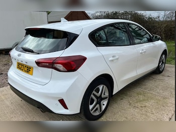 Used Ford Focus 2023 for sale - 77700712: Photo