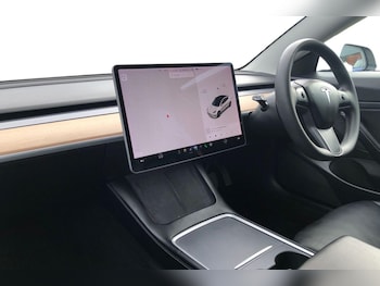 Used Tesla Model 3 2020 for sale - 79043301: Photo