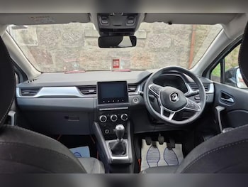 Used Renault Captur 2021 for sale - 78944443: Photo