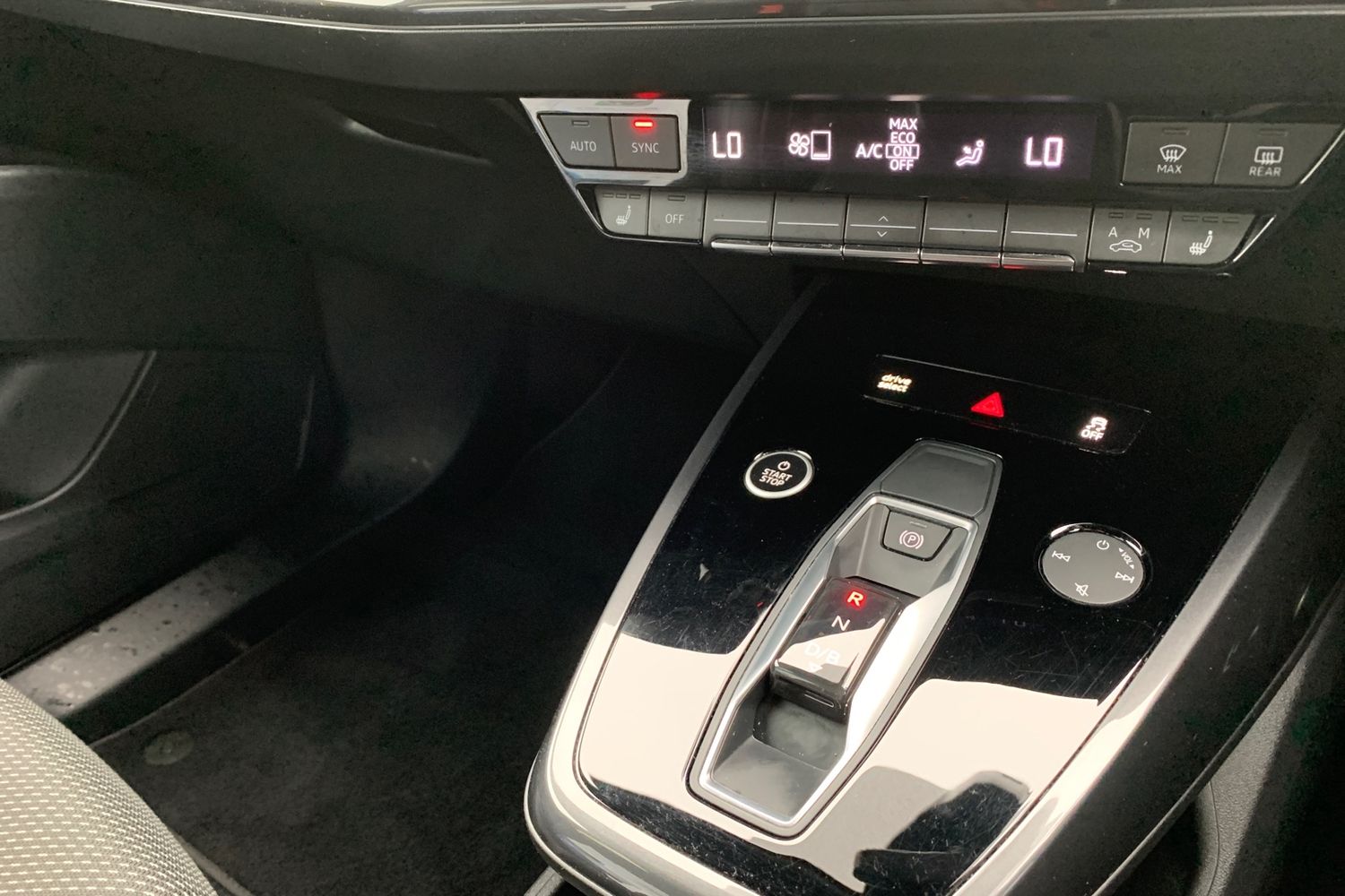 Used Audi Q4 e-tron 2021 for sale - 76662131: Photo 12