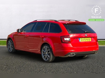 Used Skoda Octavia 2019 for sale - 76057516: Photo 2