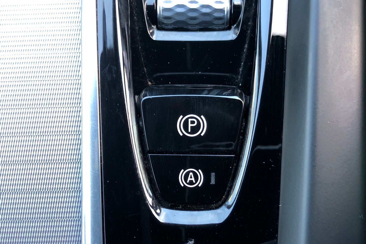 Used Volvo XC60 2019 for sale - 76194098: Photo 17