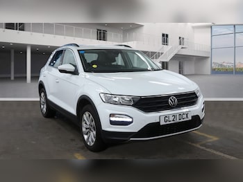 Used Volkswagen T-Roc 2021 for sale - 77018908: Photo