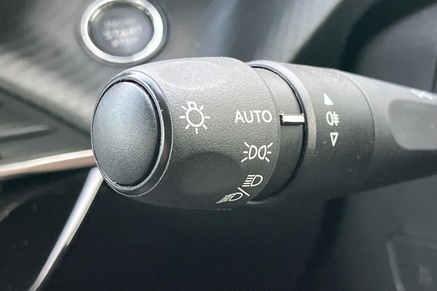 Used Peugeot 2008 2022 for sale - 76827994: Photo 17