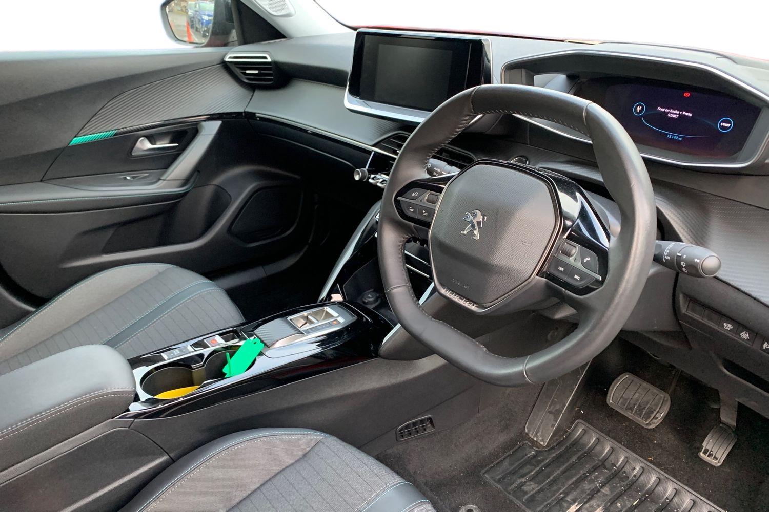 Used Peugeot 2008 2022 for sale - 76827994: Photo 3