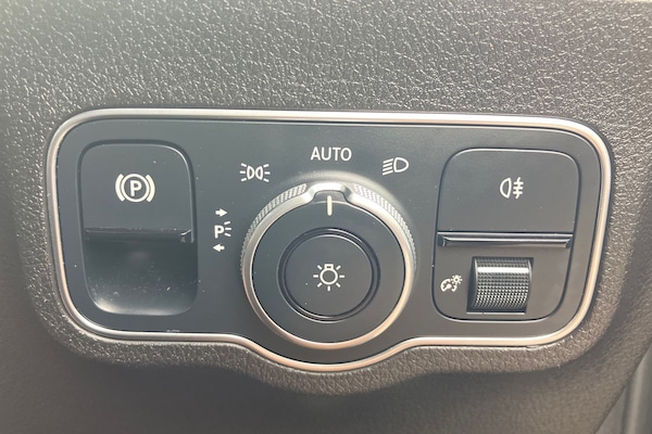 Used Mercedes-Benz GLB 2021 for sale - 75329596: Photo 16