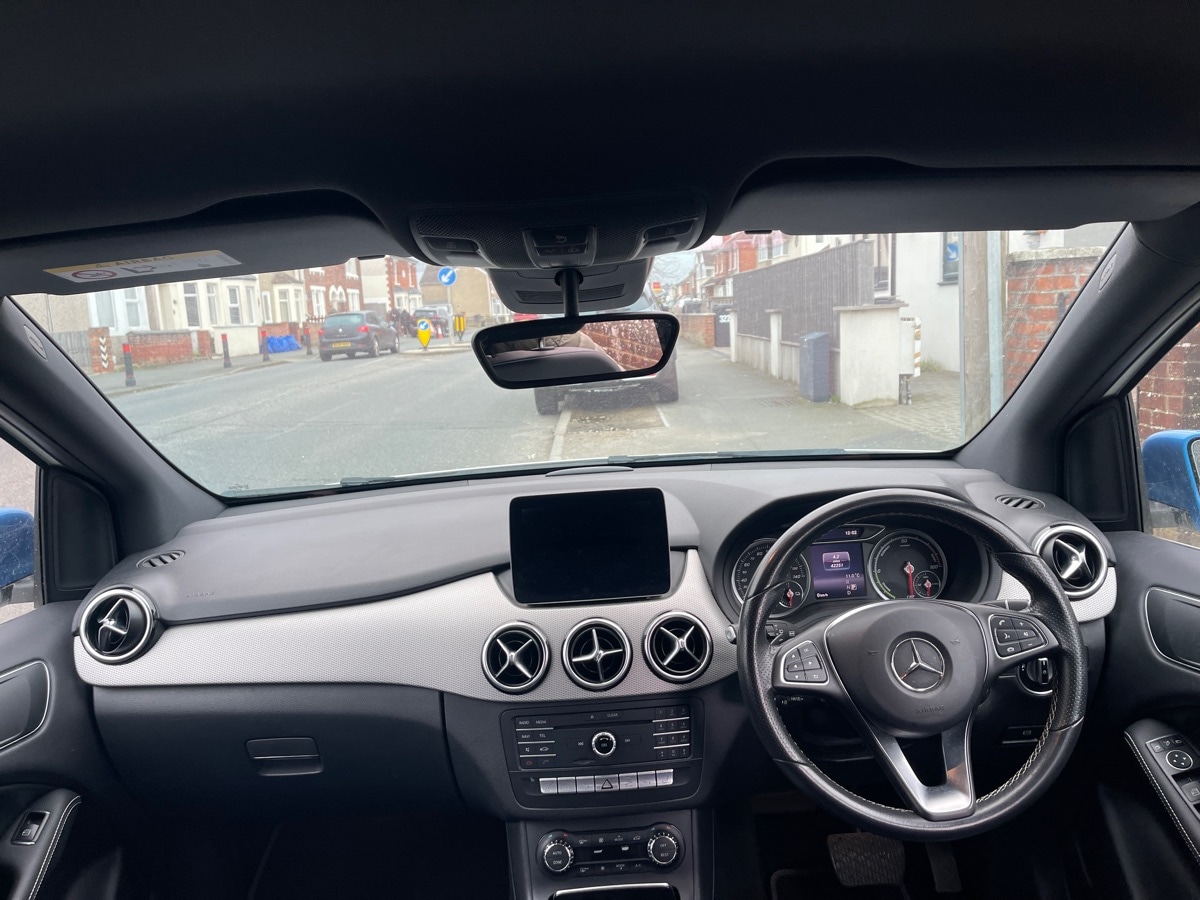 Used Mercedes-Benz B Class 2017 for sale - 77862783: Photo 5