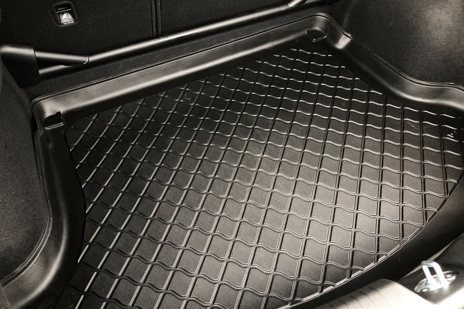 Used Hyundai i30 2020 for sale - 77593382: Photo 23