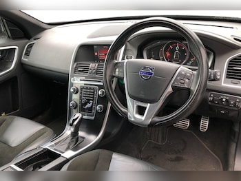 Used Volvo XC60 2017 for sale - 78968977: Photo