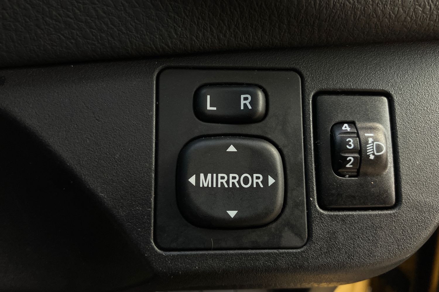 Used Toyota Yaris 2019 for sale - 76077399: Photo 16