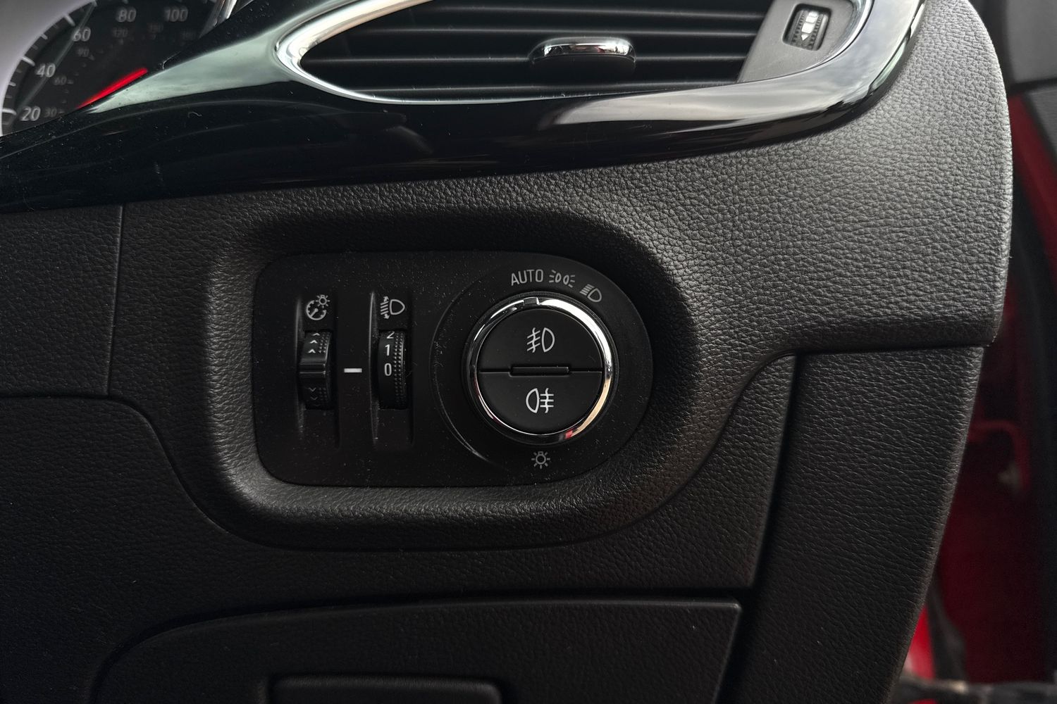 Used Vauxhall Astra 2017 for sale - 77458932: Photo 11