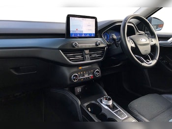 Used Ford Focus 2021 for sale - 77996656: Photo