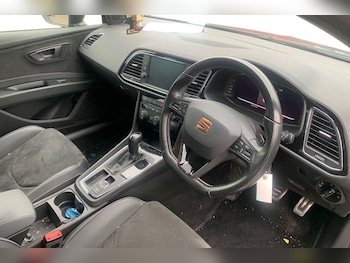 Used SEAT Leon 2019 for sale - 76257103: Photo