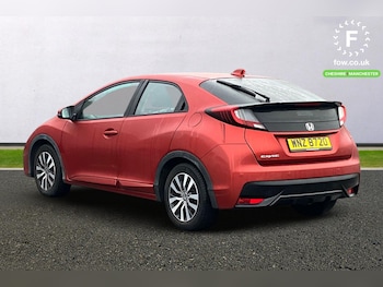 Used Honda Civic 2017 for sale - 76143769: Photo 2