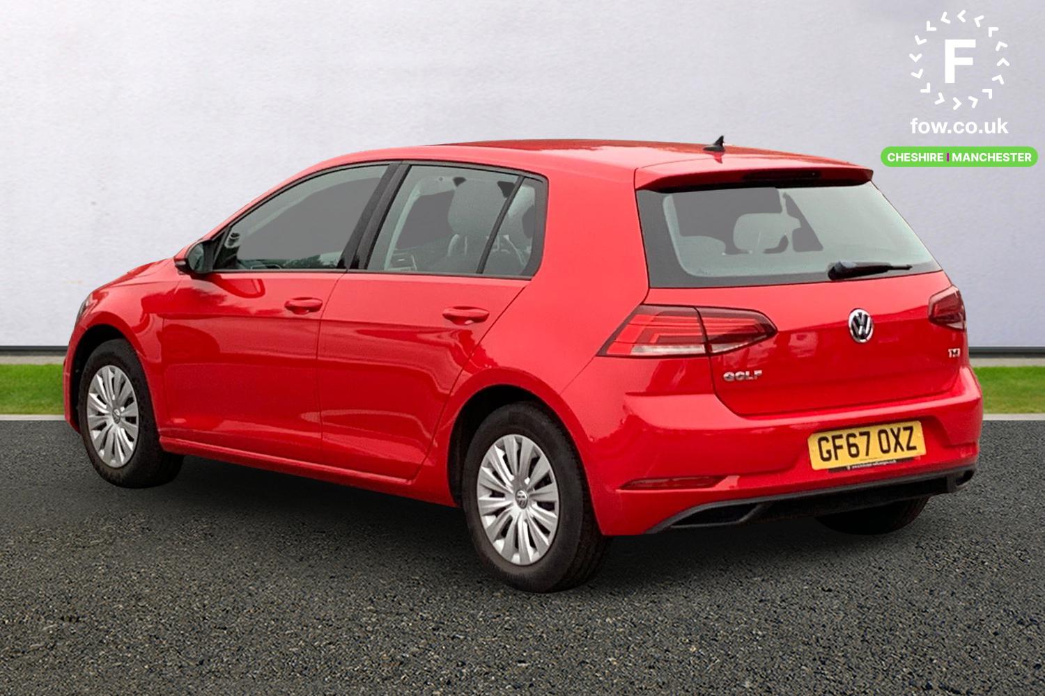Used Volkswagen Golf 2017 for sale - 76236777: Photo 2