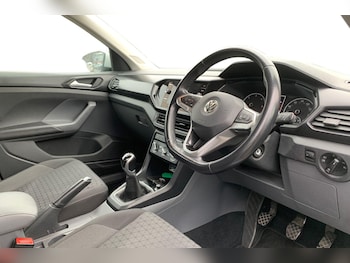 Used Volkswagen T-Cross 2019 for sale - 76509143: Photo