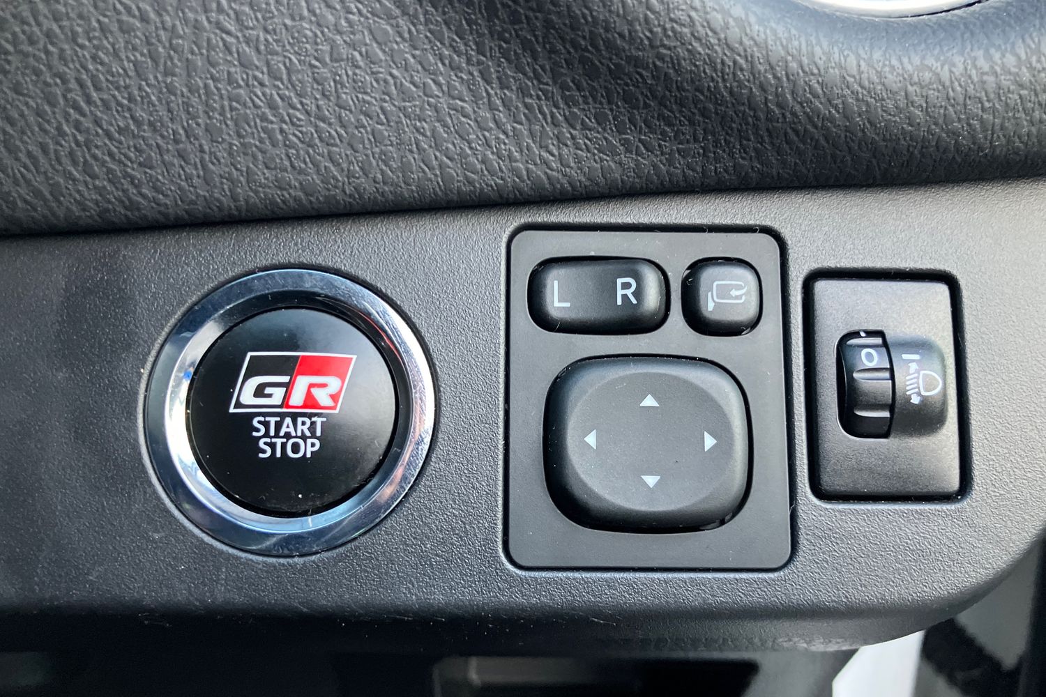 Used Toyota Yaris 2018 for sale - 76495403: Photo 16