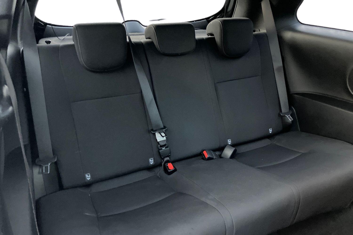 Used Toyota Yaris 2018 for sale - 76495403: Photo 19