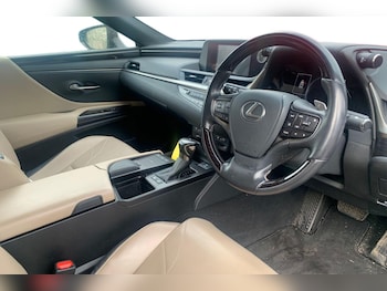 Used Lexus ES 2021 for sale - 77172561: Photo