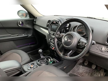 Used MINI Countryman 2017 for sale - 76827995: Photo