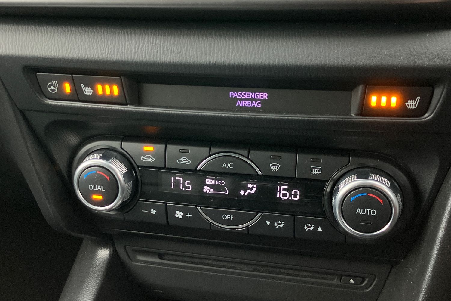 Used Mazda Mazda3 2017 for sale - 77742261: Photo 11