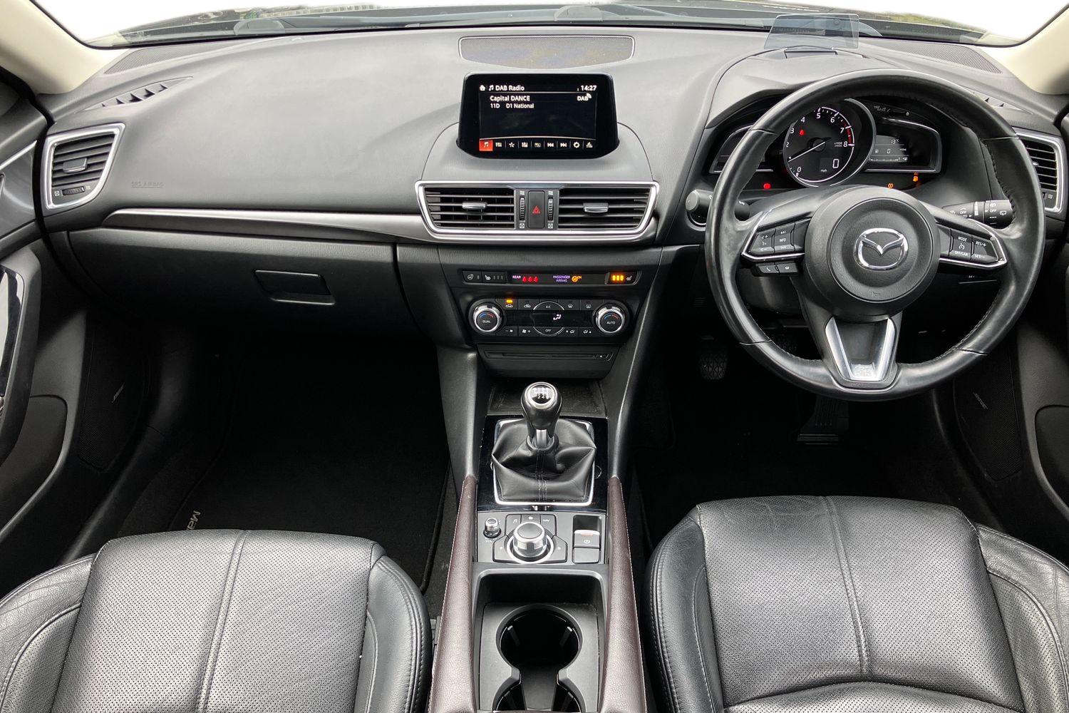 Used Mazda Mazda3 2017 for sale - 77742261: Photo 3