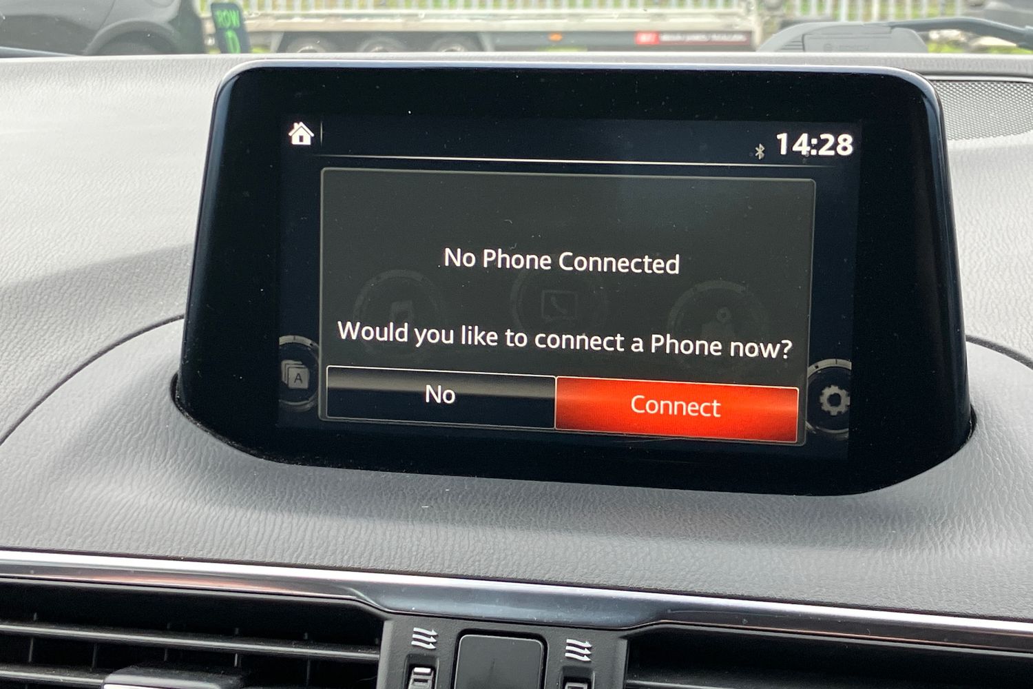 Used Mazda Mazda3 2017 for sale - 77742261: Photo 8