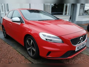 Volvo V40 feature image