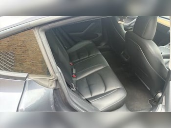 Used Tesla Model 3 2021 for sale - 79277279: Photo