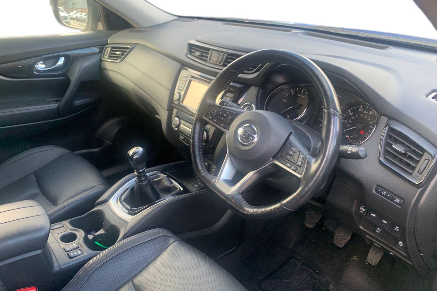 Used Nissan X-Trail 2018 for sale - 76357649: Photo 3